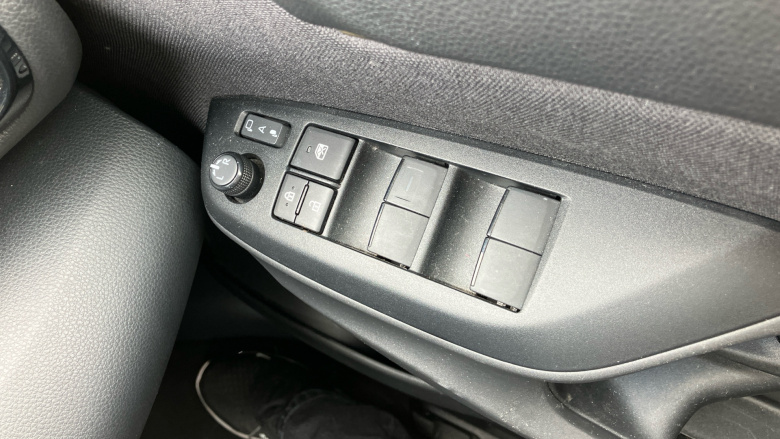 Toyota Yaris Cross 1.5 Hybrid Dynamic AWD 5dr CVT Hybrid Estate